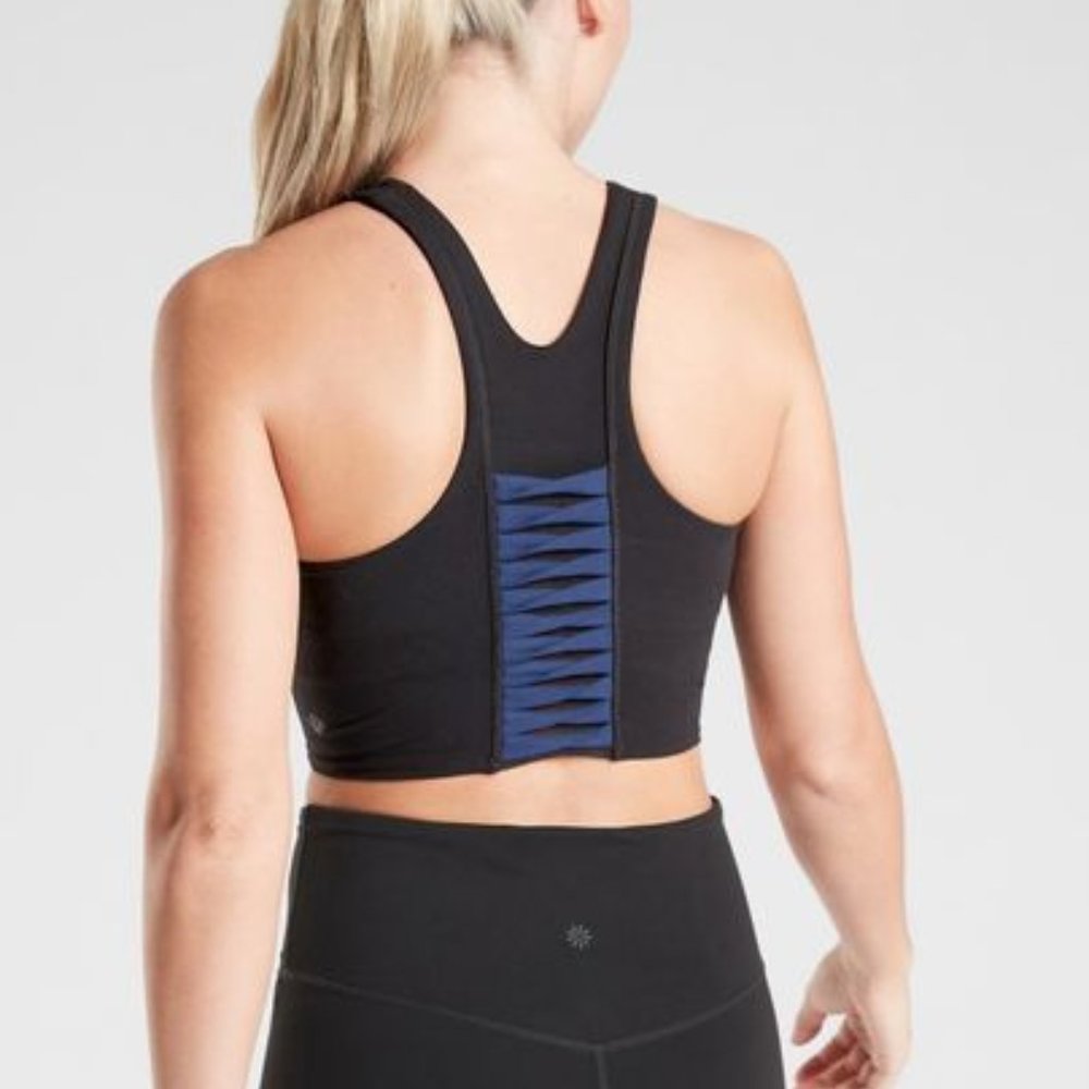 NWT Athleta Black Twist Conscious Crop Sports Bra
